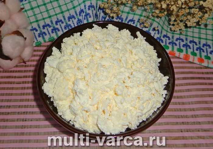 Сир із кефіру в мультиварці