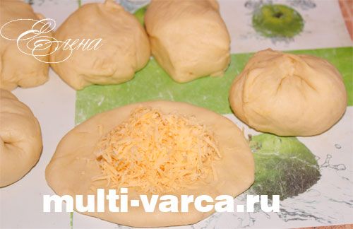 Сирні булочки в мультиварці