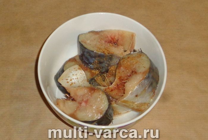 Скумбрія на пару