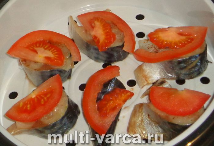 Скумбрія на пару