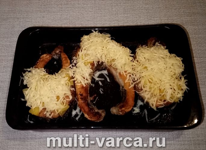 Стейки білого амура в духовці