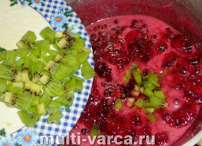 Суничне варення з ківі на зиму