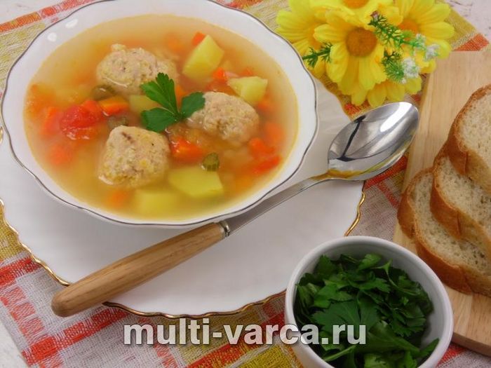 Суп із рибно-пшоняними фрикадельками