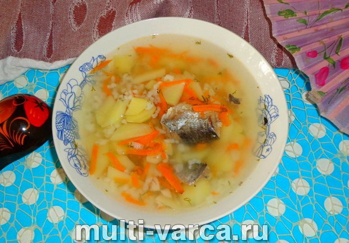 Вуха з консерви в мультиварці