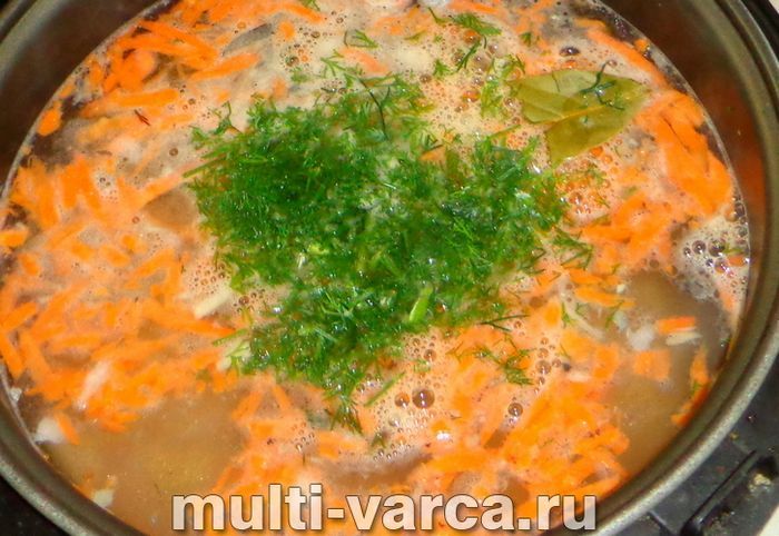 Вуха з консерви в мультиварці