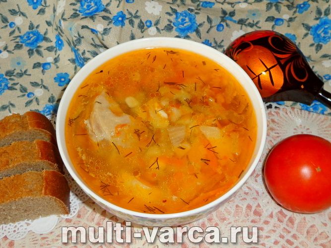 Борщ із куркою в мультиварці