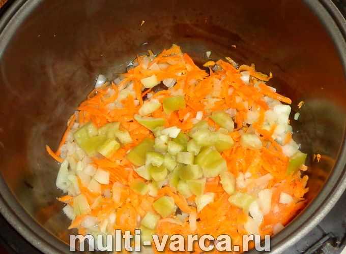 Борщ із куркою в мультиварці