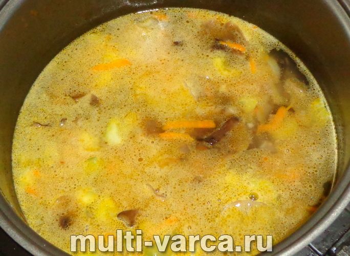 Булгур із грибами в мультиварці