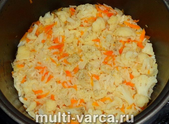 Цвітна капуста з рисом у мультиварці