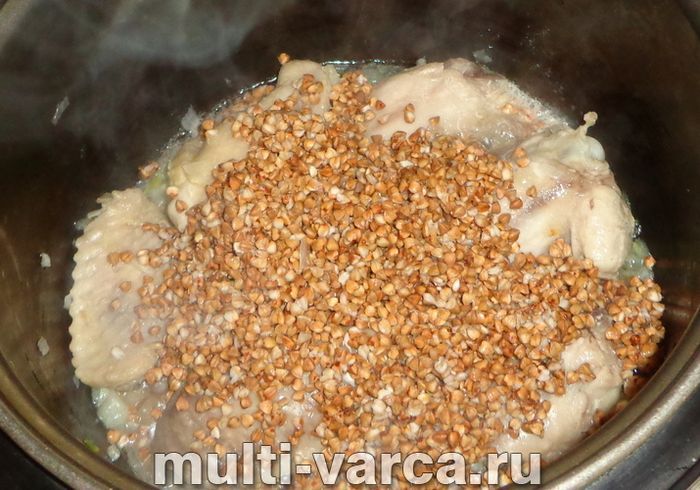 Гречка з крильцями в мультиварці
