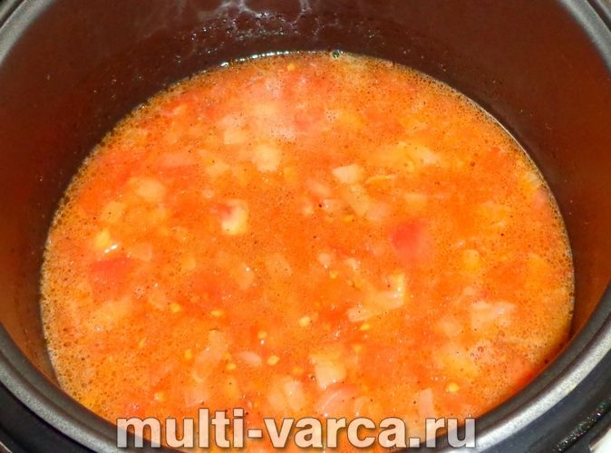 Гречка з помідорами та цибулею в мультиварці