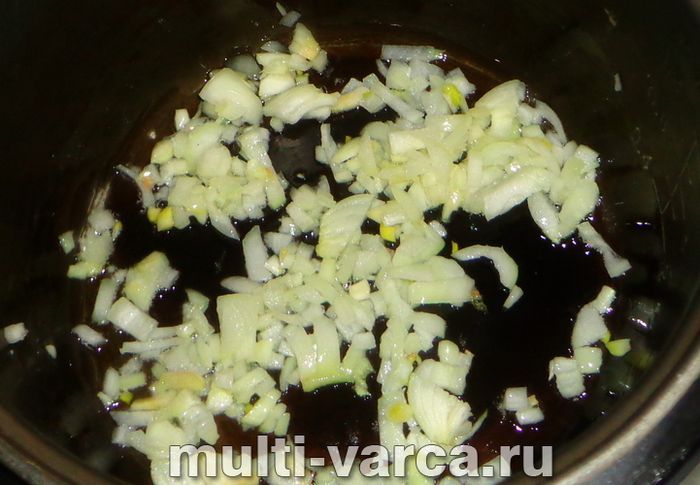 Індичка з айвою в мультиварці