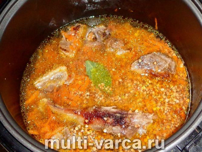 Качка з гречкою в мультиварці