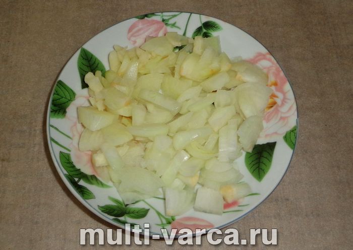 Картопля з перцем у мультиварці