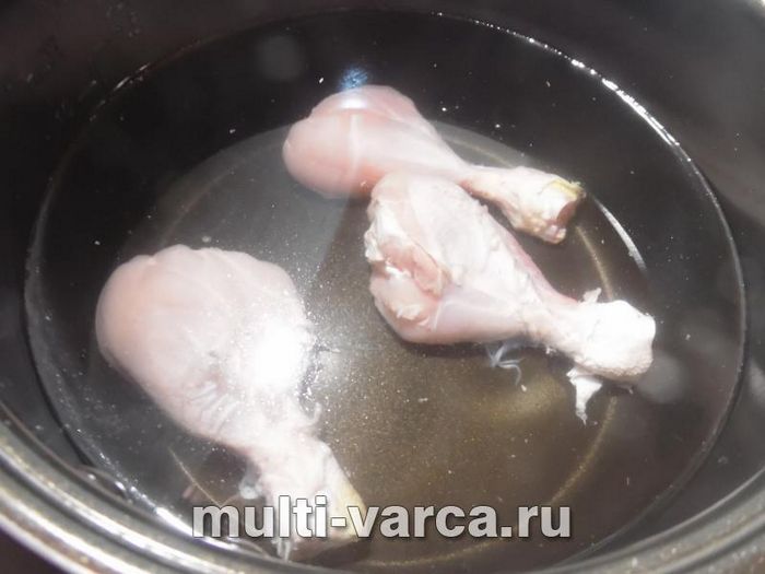 Картопляний суп із китайською капустою