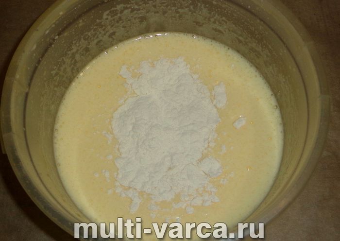 Кекс зі згущеним молоком у мультиварці