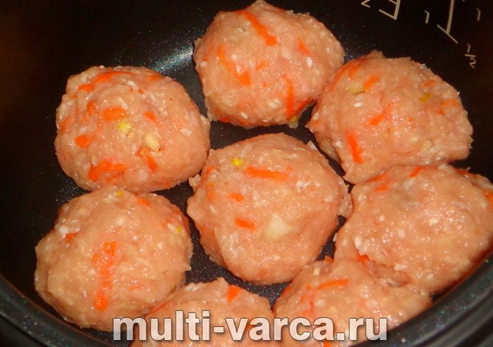 Корисні курячі тефтелі
