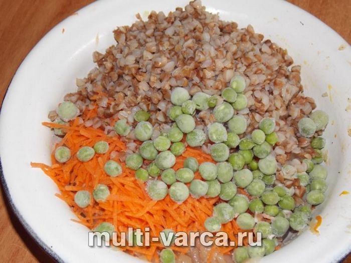 Котлети з гречкою та овочами