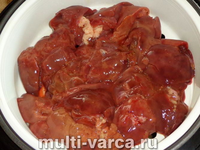 Куряча печінка на пару в мультиварці