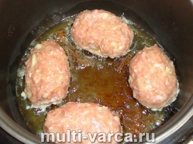 Курячі зрази в мультиварці