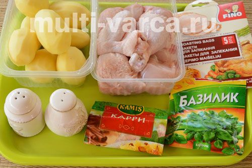 Курка з картоплею в рукаві