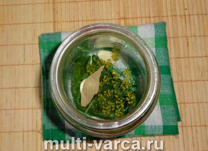 Мариновані огірки із солодким перцем на зиму