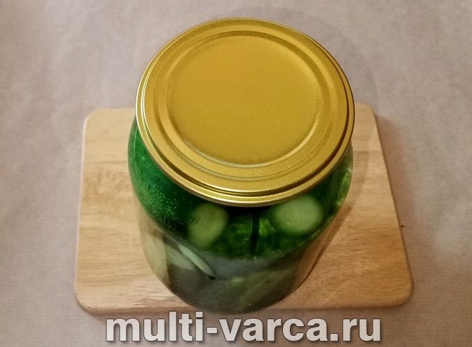 Огірки з базиліком на зиму