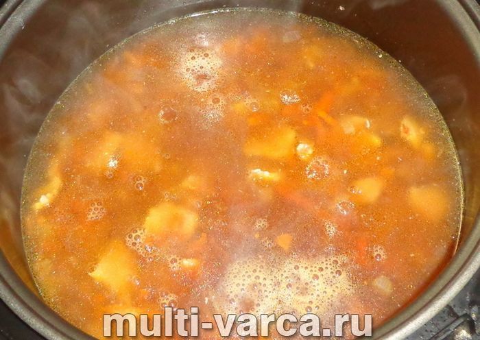 Пшенична каша з куркою в мультиварці
