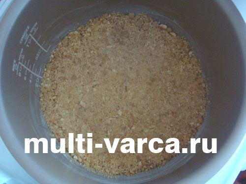 Сирний чізкейк із варенням у мультиварці