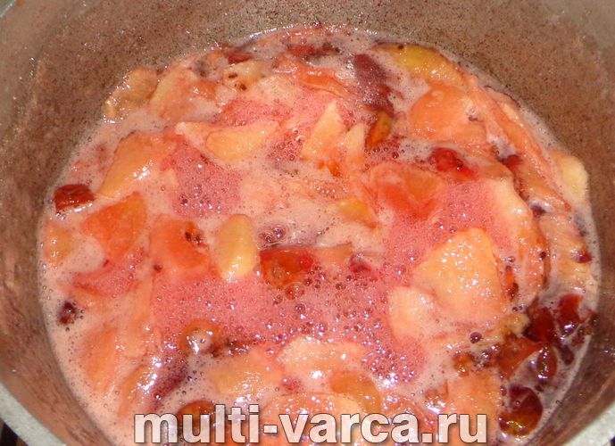 Варення з аґрусу з яблуками на зиму